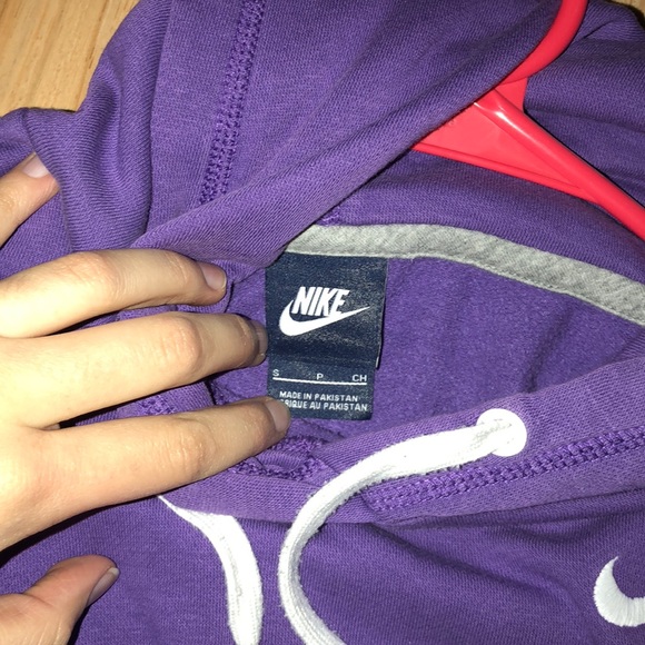 Purple Nike jackets - Picture 6 of 6